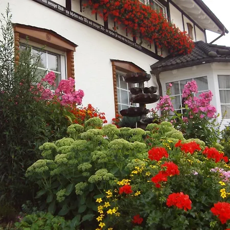 Πανσιόν Haus Seidenweber 3*