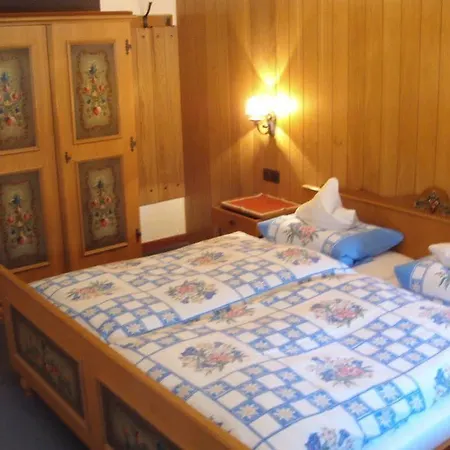 Πανσιόν Haus Seidenweber Schmallenberg